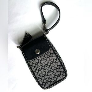 Coach Vintage mini phone wristlet